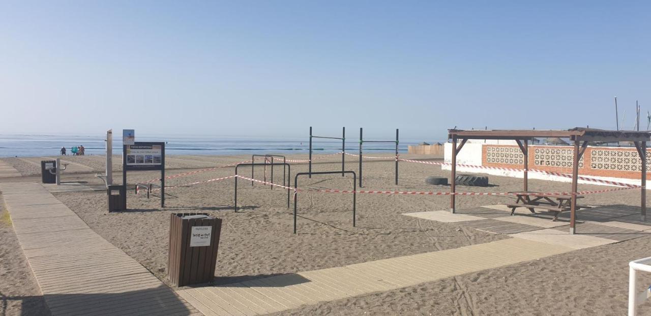 Casa 1ª Linea Paseo Maritimo Torre Del Mar Lägenhet Exteriör bild